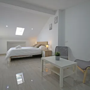  Lejlighed Esparteros 6, Estudios Spanien
