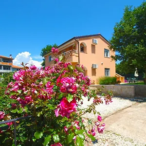 apartments-milovan-1774.in-istria.net/